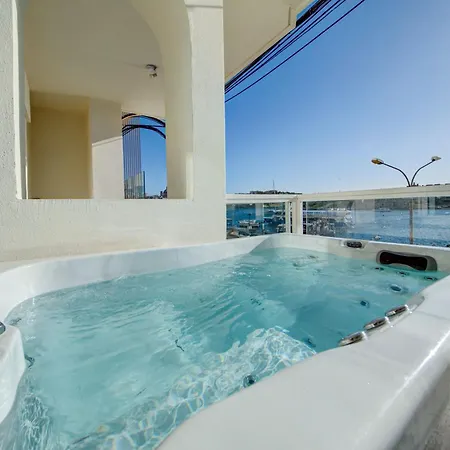 Apartman Tigne Seafront & Jacuzzi
