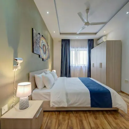Tigne Seafront & Jacuzzi Apartman Sliema