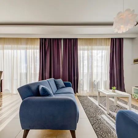 Tigne Seafront & Jacuzzi Apartman Sliema