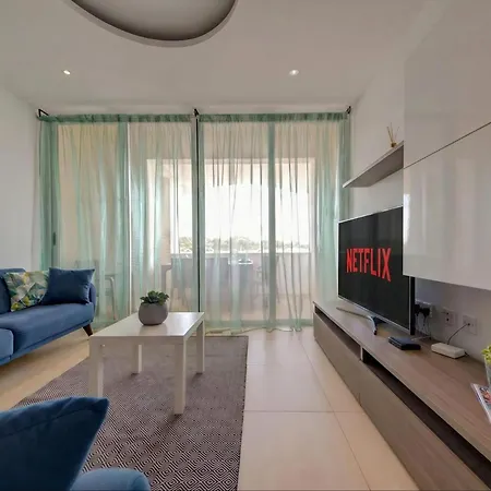 Apartman Tigne Seafront & Jacuzzi
